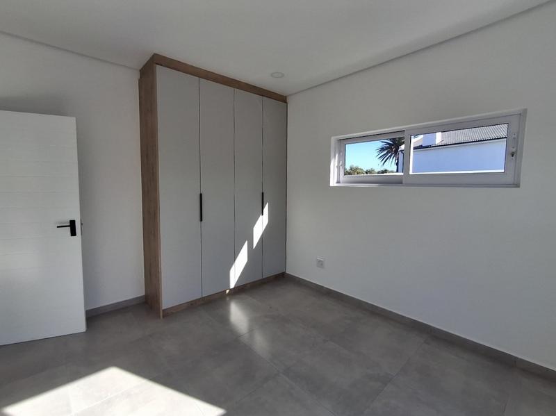4 Bedroom Property for Sale in Shelley Point Western Cape